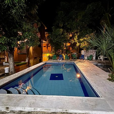 Hotel Posada Playa Manzanillo Пуерто Ескондидо Екстериор снимка