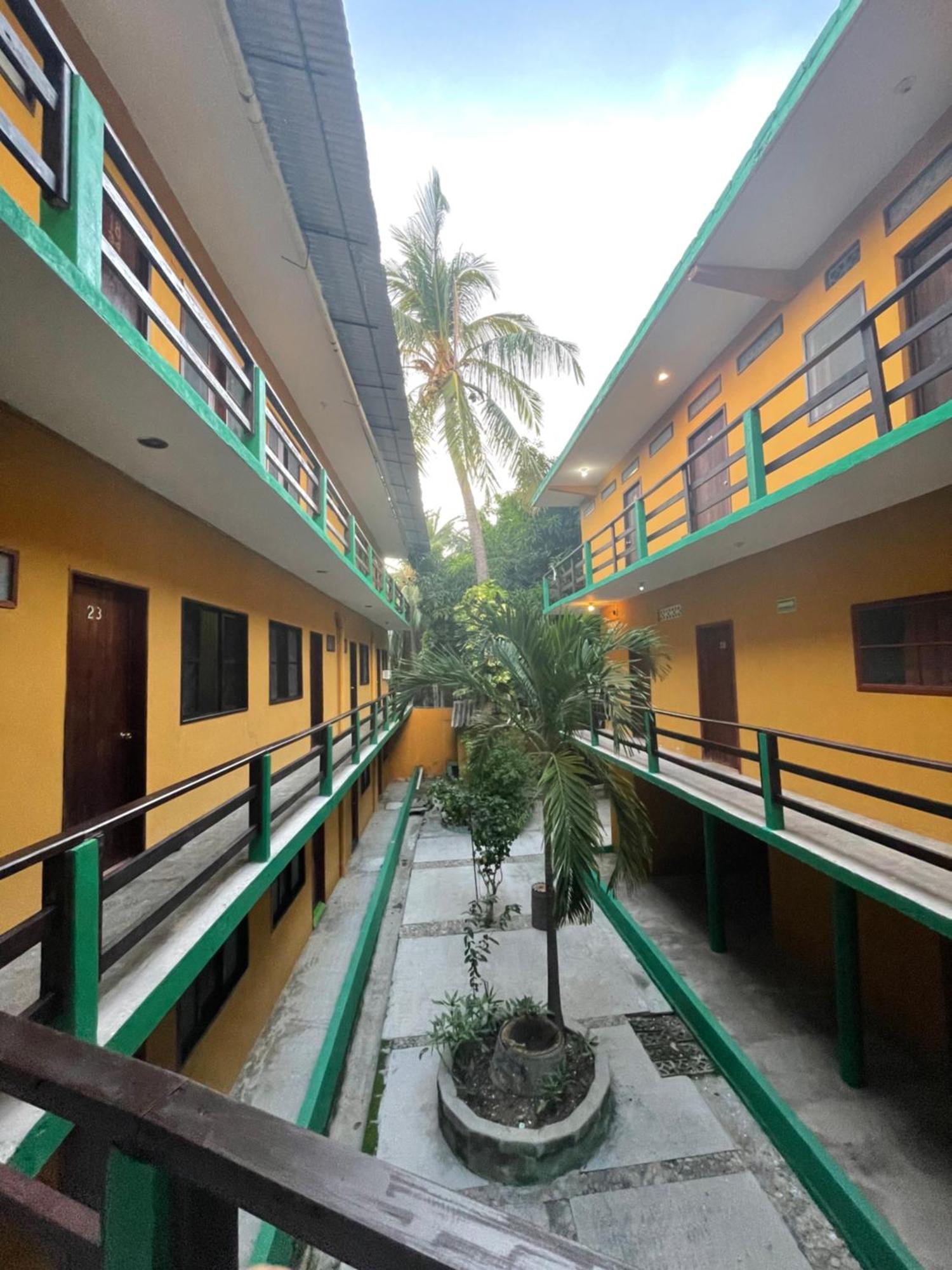 Hotel Posada Playa Manzanillo Пуерто Ескондидо Екстериор снимка