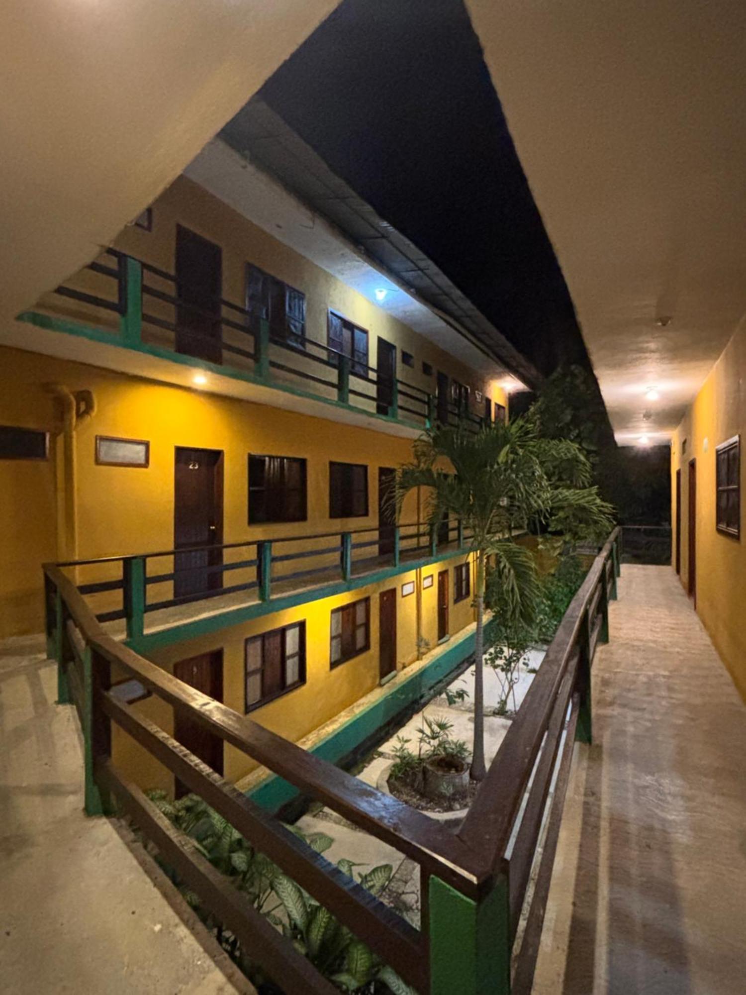 Hotel Posada Playa Manzanillo Пуерто Ескондидо Екстериор снимка